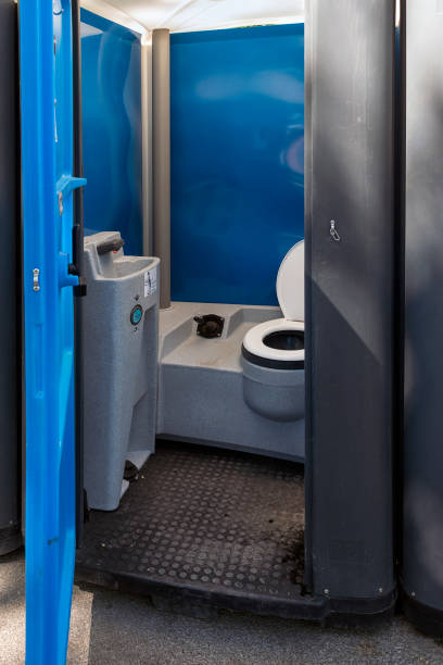Portable Toilet Options We Offer in West Carson, CA